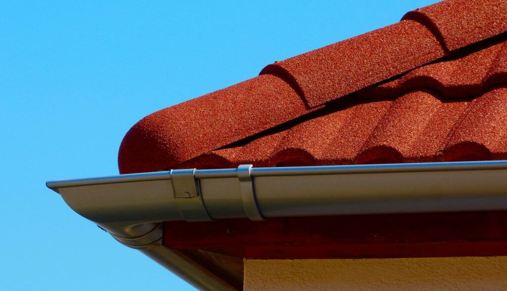 Gutter replacement and downspout installation in St. Louis, MO