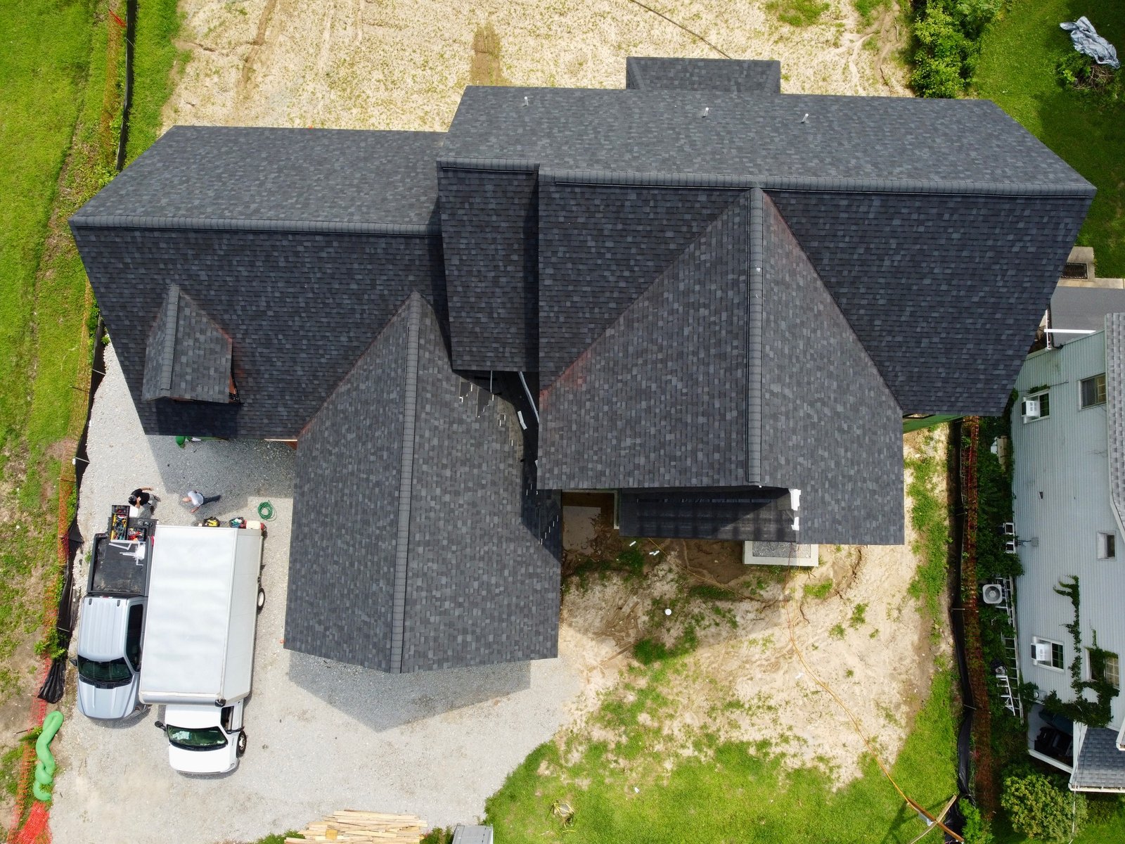 Reliable shingle roofing services near me in St. Louis, MO, by Meridian Roofing and Renovation.