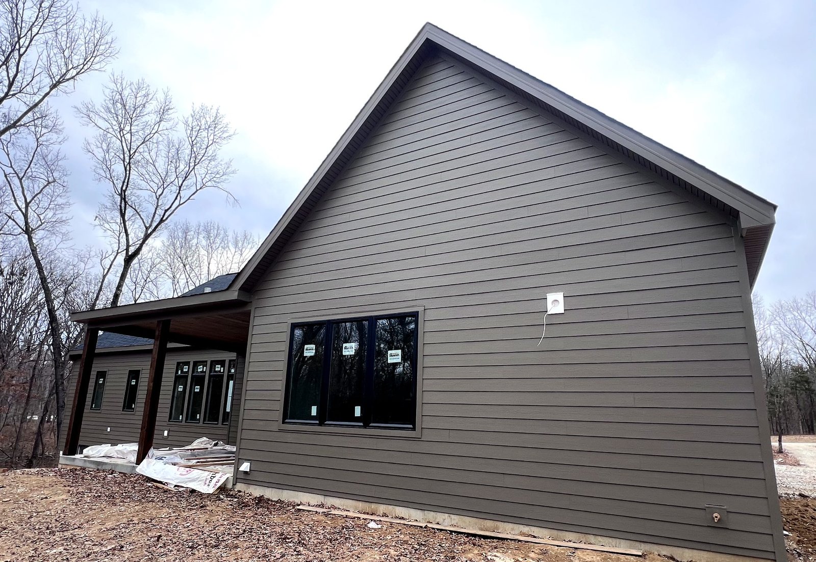 James Hardie lap siding side elevation showing clean horizontal lines and trim detail