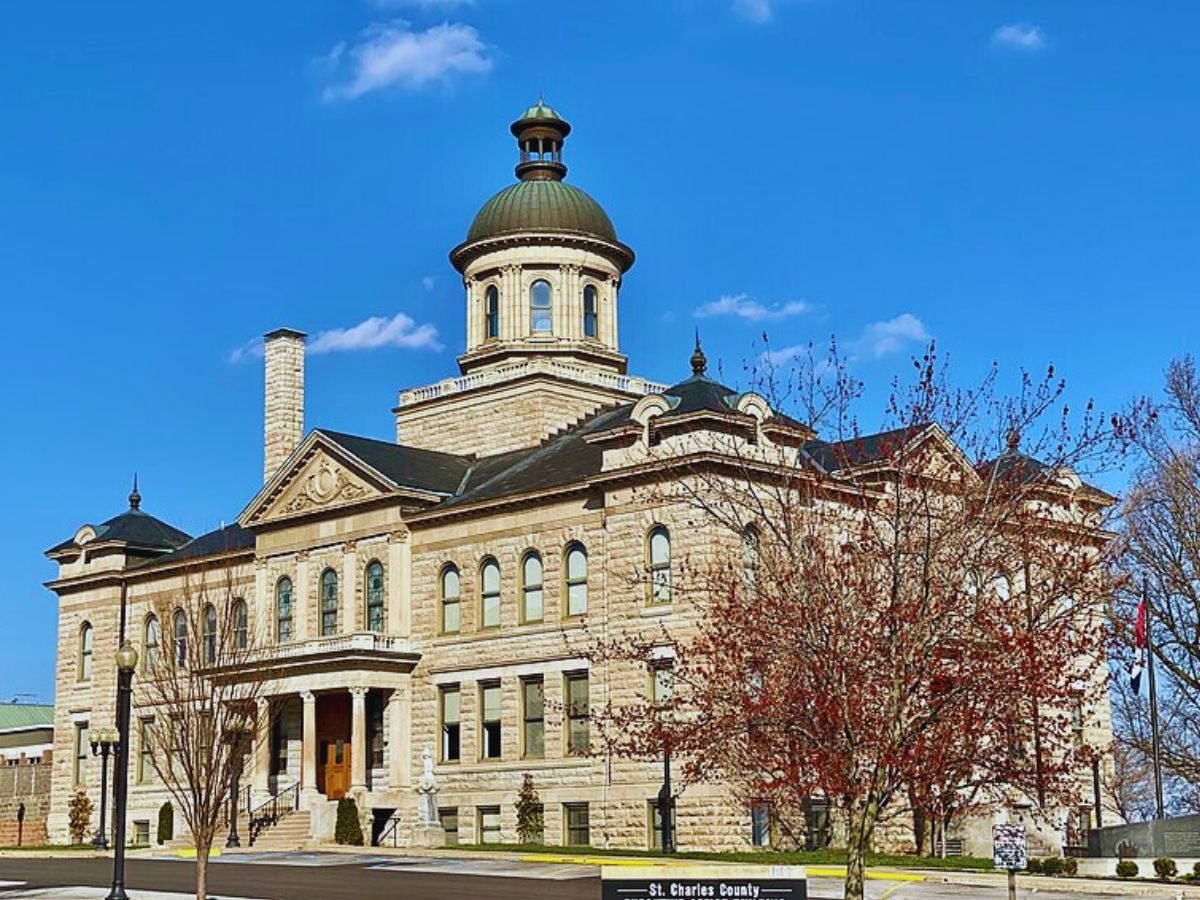 Charles County Courthouse, St. Charles, MO