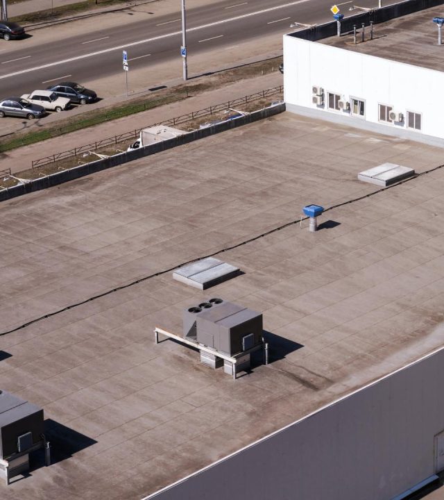 Commercial building upgraded by commercial roofing in Kirkwood, MO