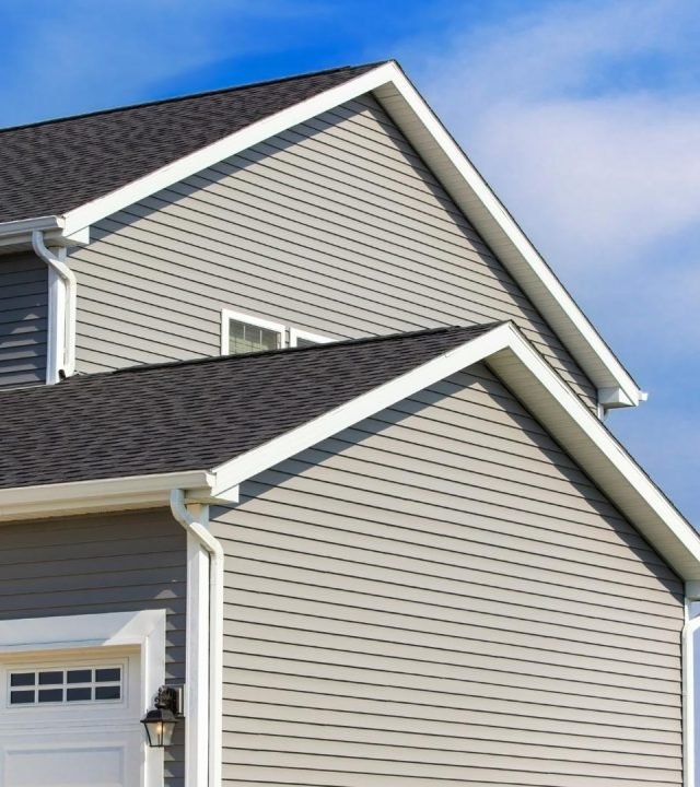 Cracked siding fixed by siding repair in Kirkwood, MO Cracked siding fixed by siding repair in Kirkwood, MO