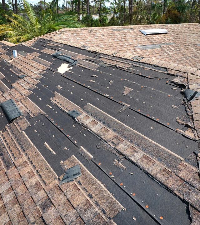 Detailed roof evaluation by roof inspection near me in Creve Coeur, MO