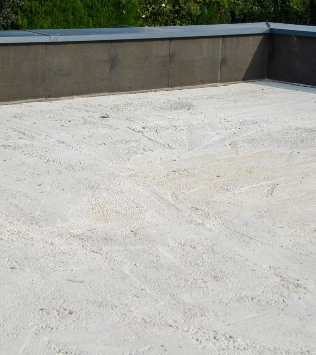Flat roof replacement by commercial roofing in Creve Coeur, MO